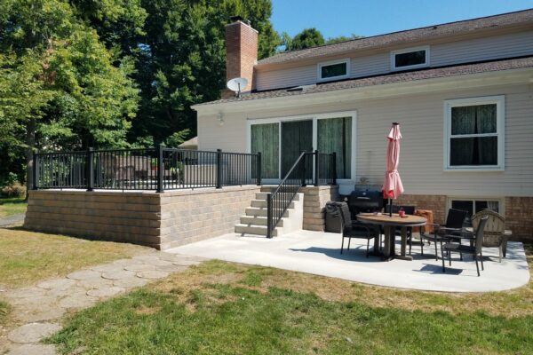 Clarkston’s Top Deck Trends: Styles, Materials & What Homeowners Love Right Now